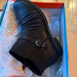 Bare Traps Black Ankle Boots Zip Side Cecelia